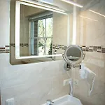 Ostsee Hotel-pension An Der Lindenallee 4*