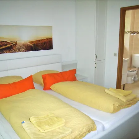 بيت ضيافة Ostsee Hotel-pension An Der Lindenallee 3*