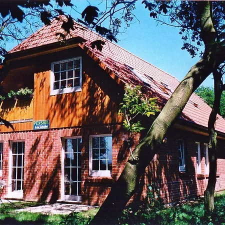 Ostsee Hotel-pension An Der Lindenallee 바트 도베란