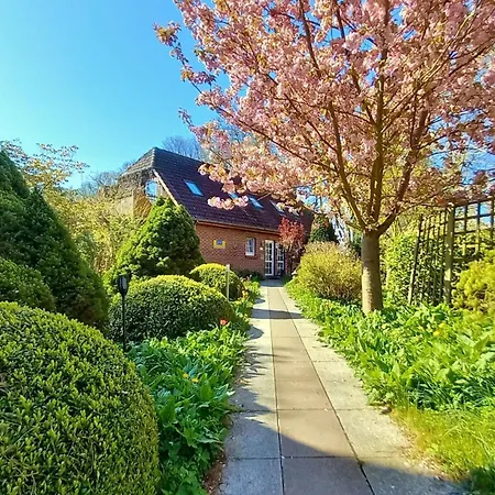 Ostsee Hotel-pension An Der Lindenallee