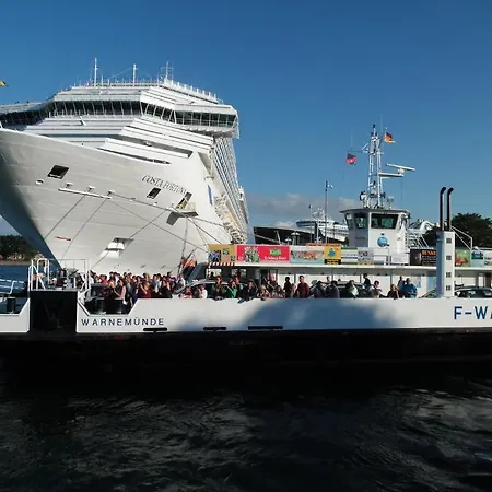 Pensjonat Ostsee Hotel-pension An Der Lindenallee 4*