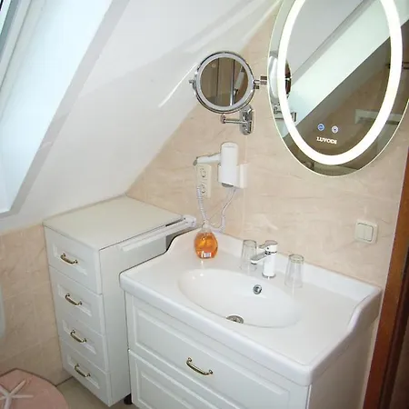 Ostsee Hotel-pension An Der Lindenallee Pensjonat 4*